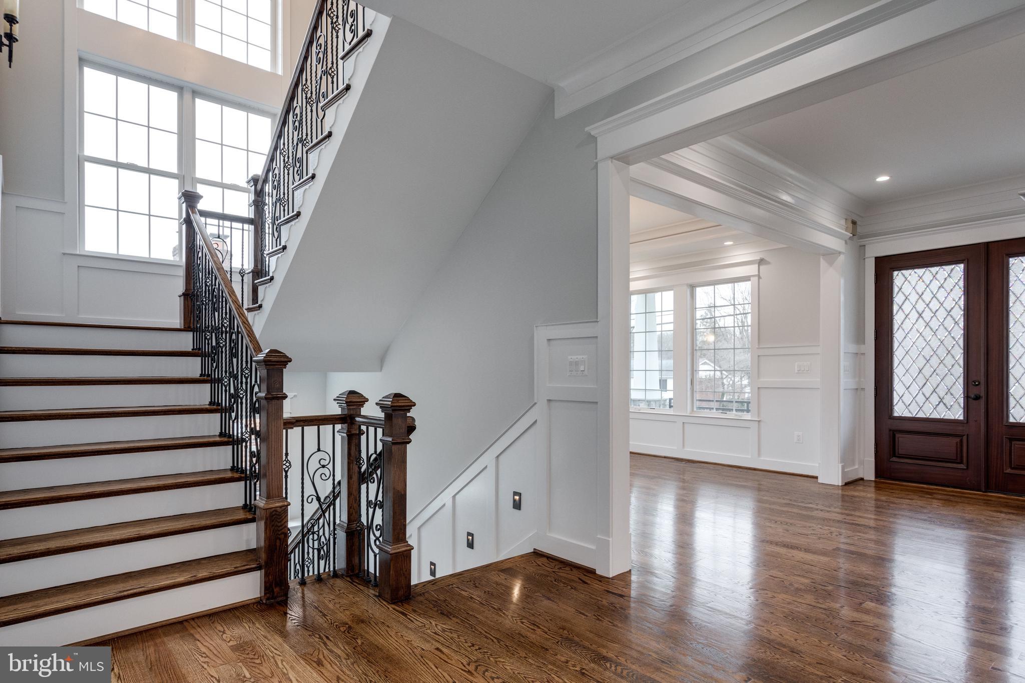 BROYHILL LANGLEY ESTATES - Residential