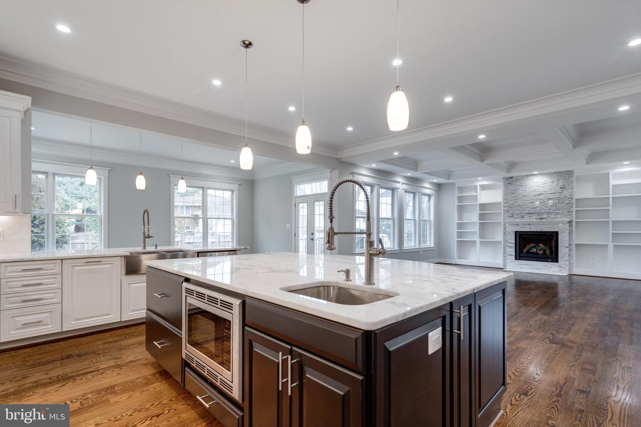 BROYHILL LANGLEY ESTATES - Residential