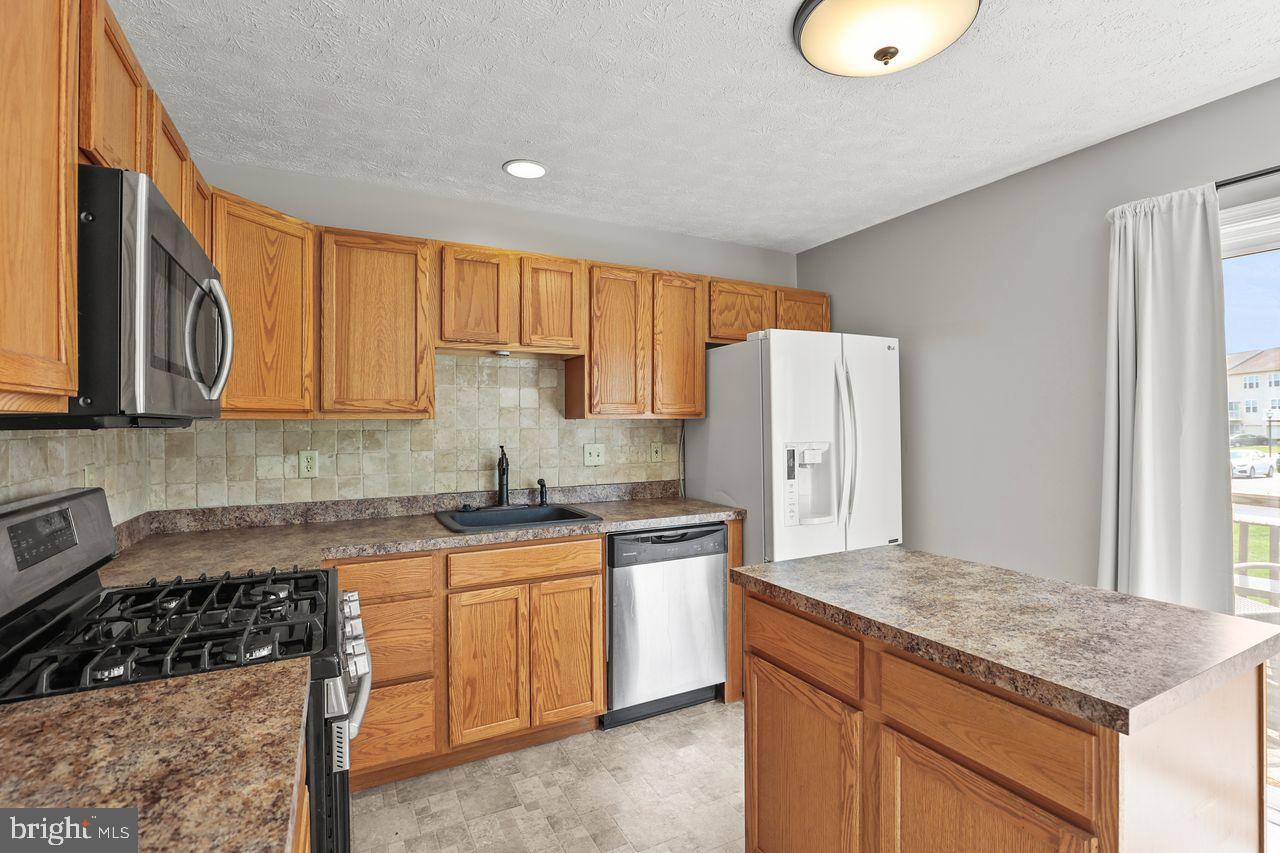 COUNTRY RIDGE - Residential