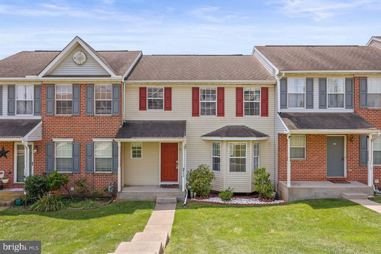 COUNTRY RIDGE - Residential