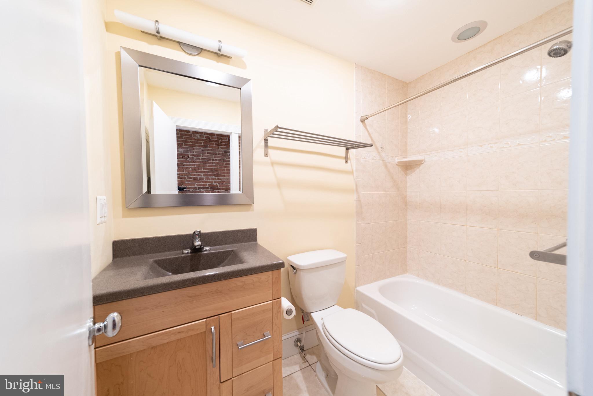 PATTERSON PARK - Residential Lease