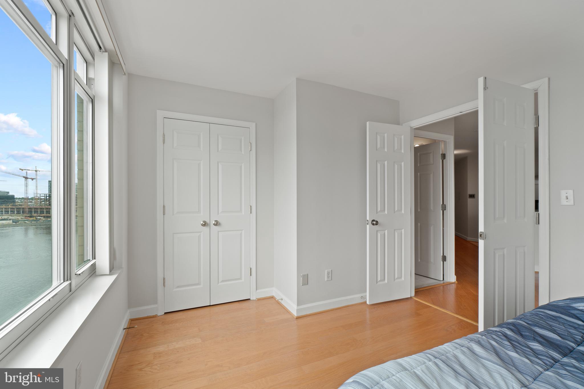 HARBORVIEW - Residential Lease