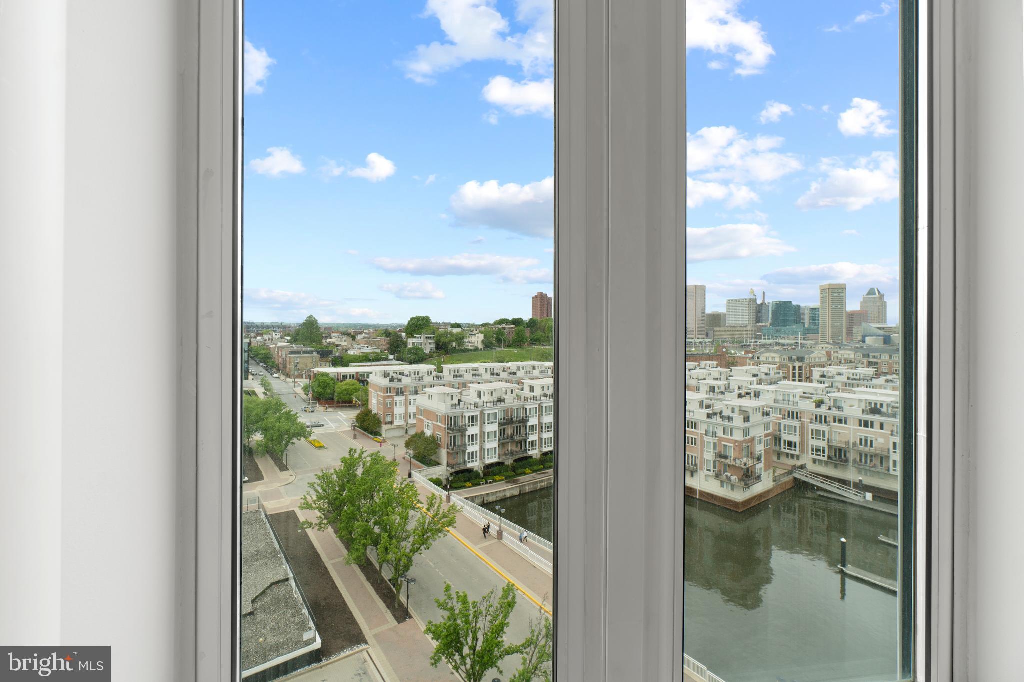 HARBORVIEW - Residential Lease