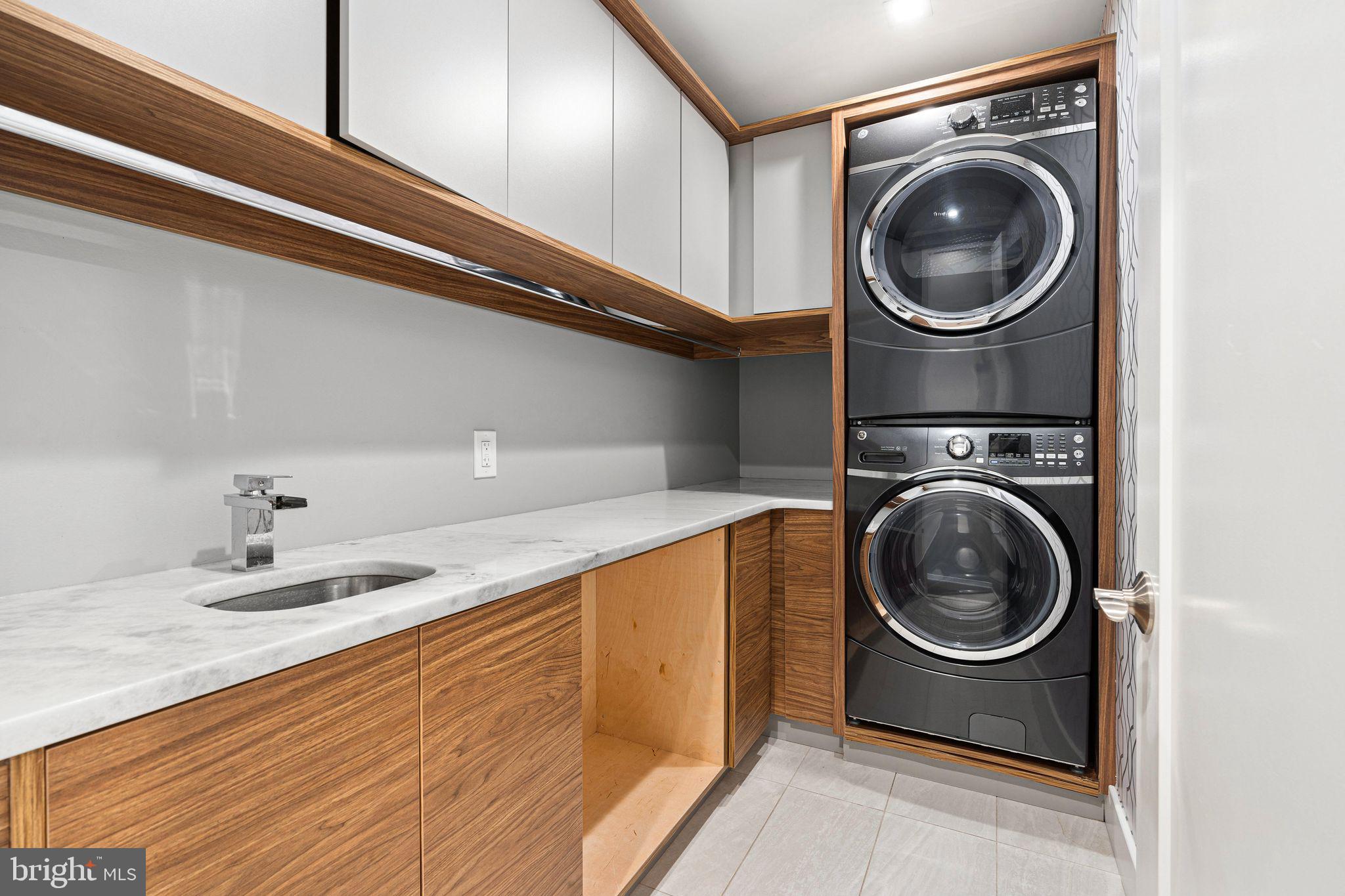 BUSTLETON - Residential