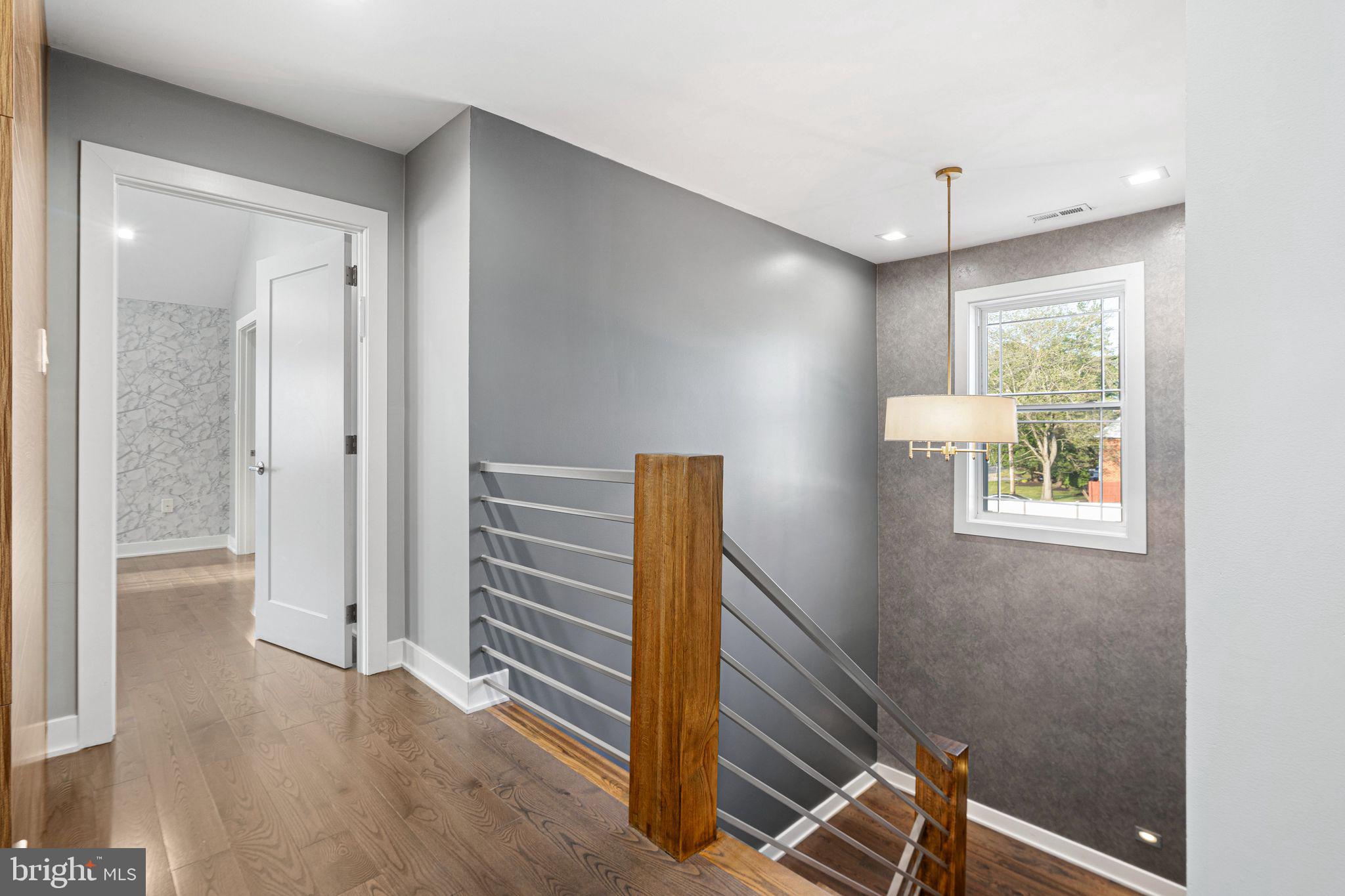 BUSTLETON - Residential