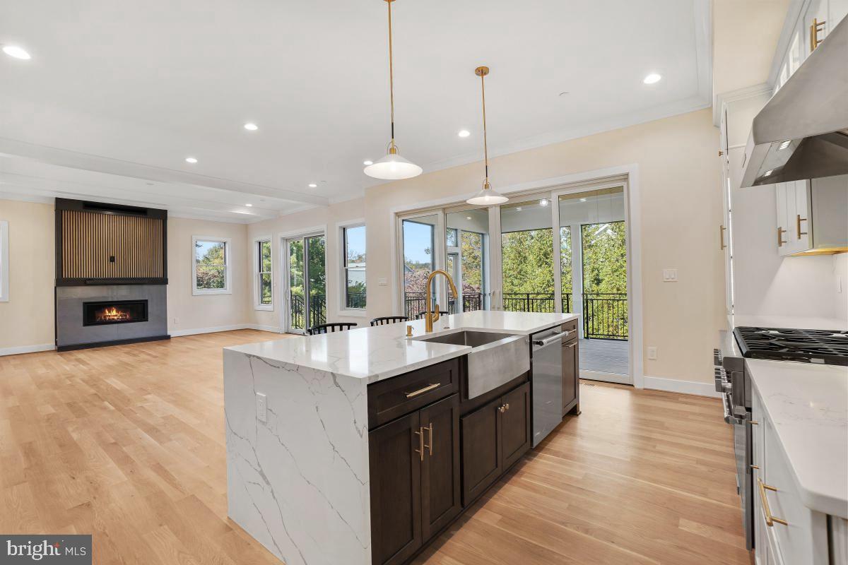 PT BETHESDA OUT RES 1 - Residential