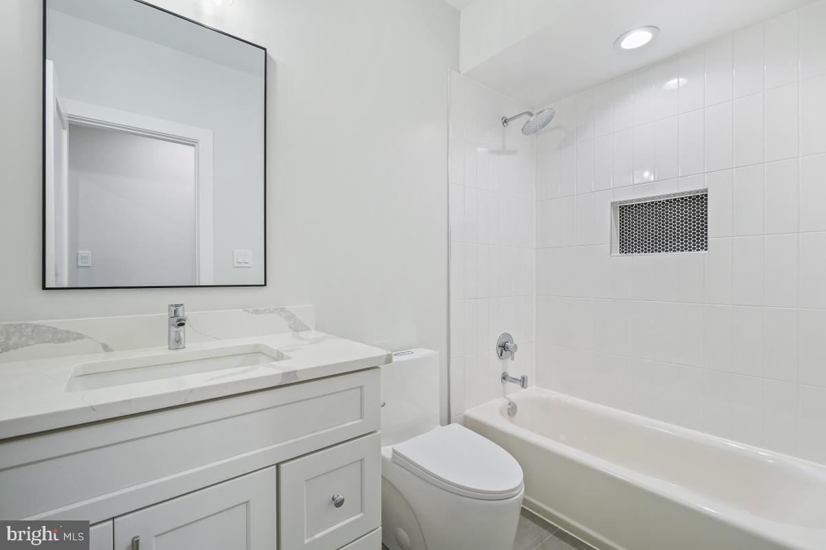 PT BETHESDA OUT RES 1 - Residential