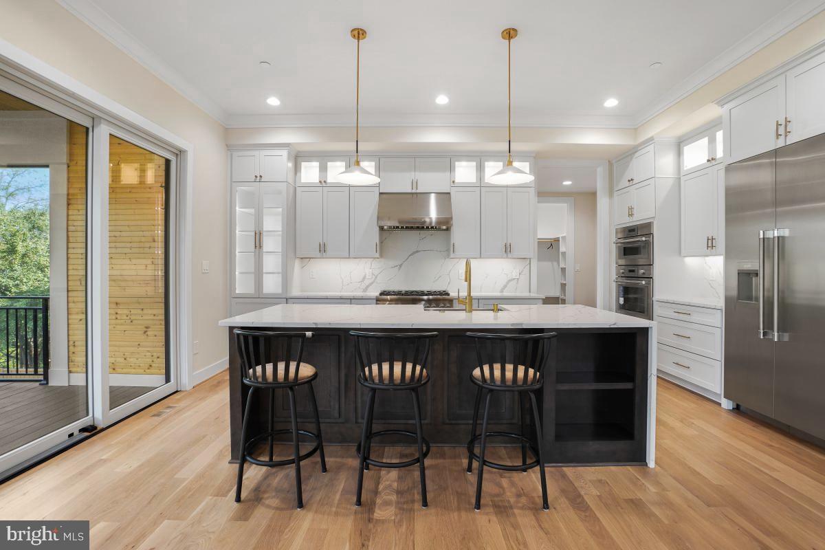 PT BETHESDA OUT RES 1 - Residential