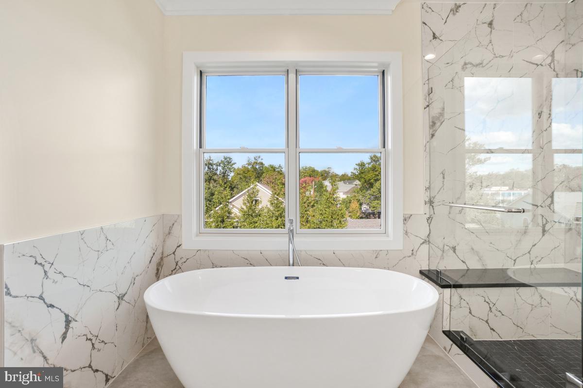 PT BETHESDA OUT RES 1 - Residential