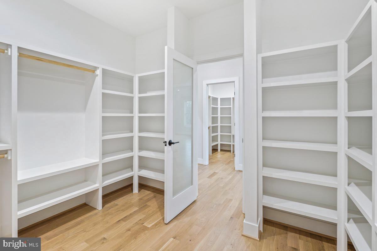 PT BETHESDA OUT RES 1 - Residential