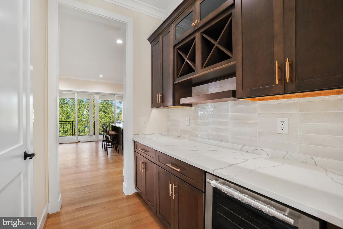 PT BETHESDA OUT RES 1 - Residential