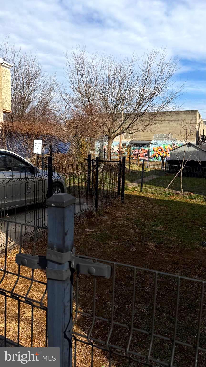 PHILADELPHIA (NORTH) - Residential