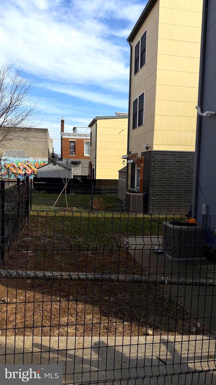 PHILADELPHIA (NORTH) - Residential