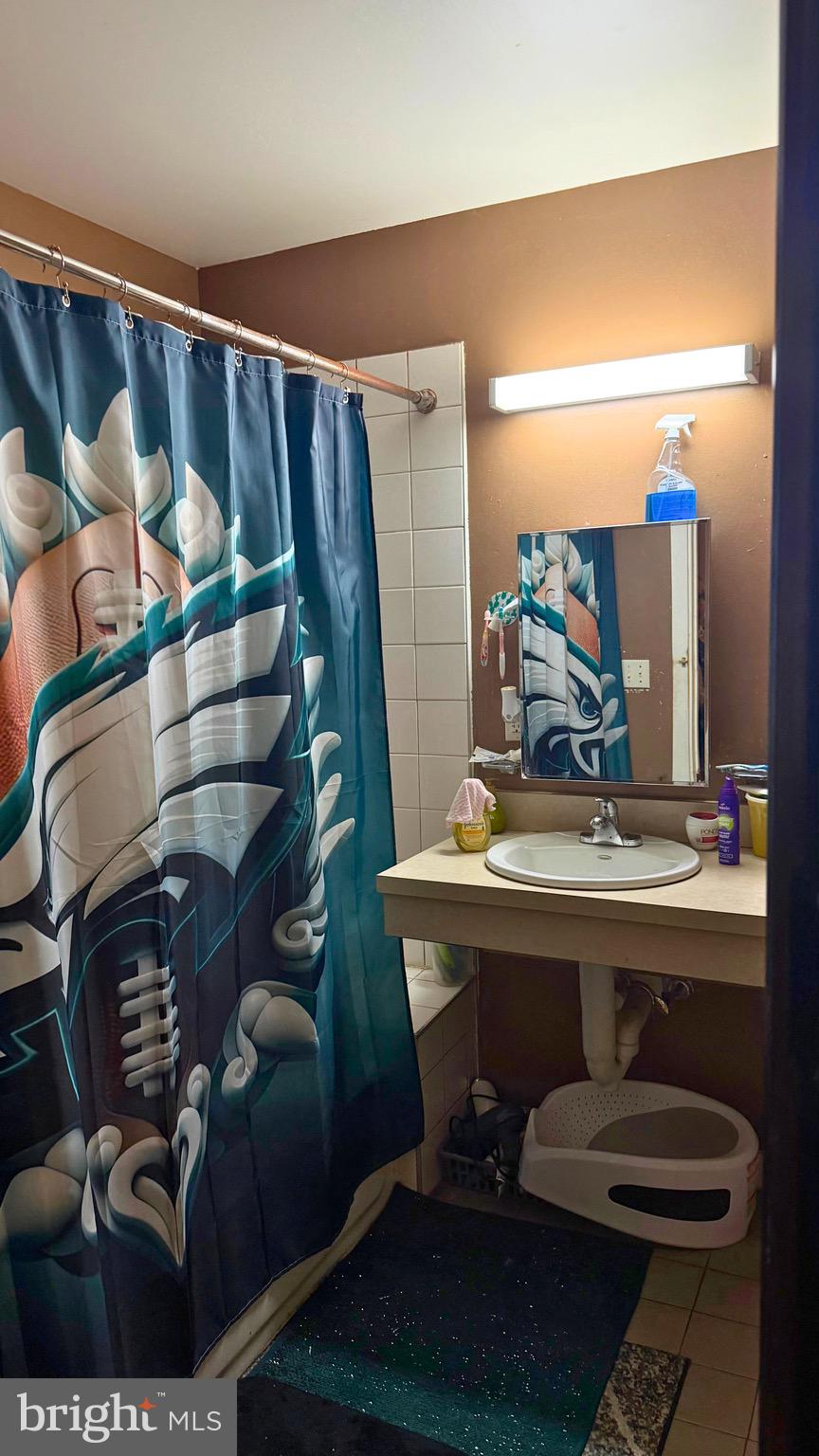 PHILADELPHIA (NORTH) - Residential