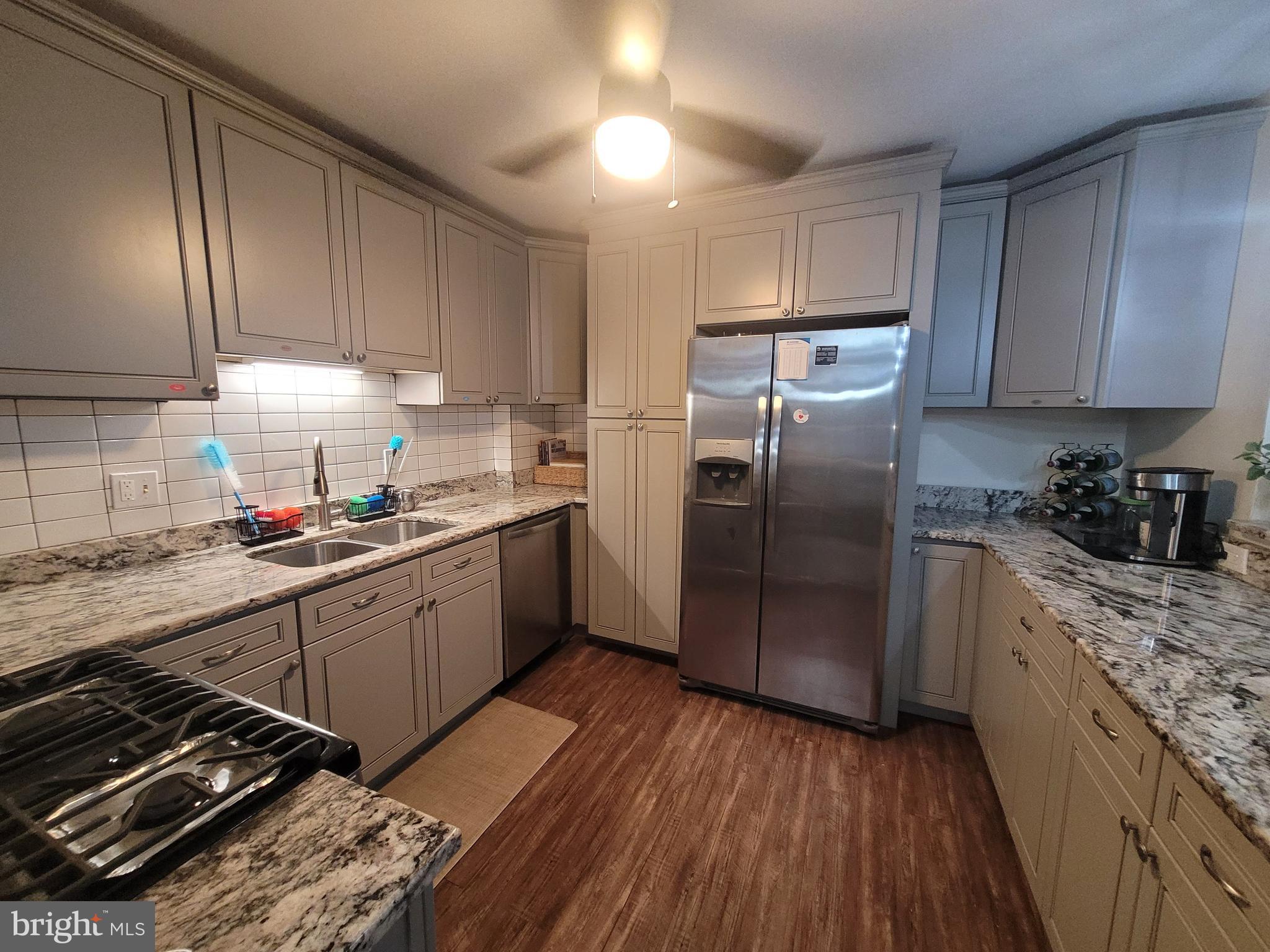 UPPER PARK HEIGHTS - Residential