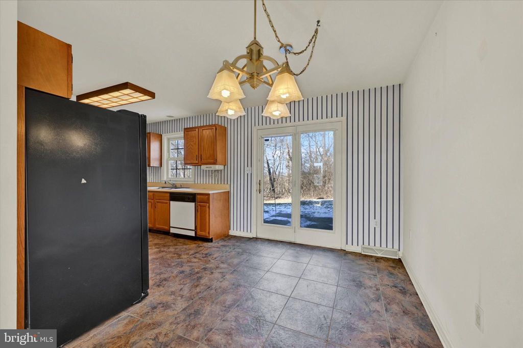 Photo of 2256 N Point Drive, YORK, PA 17406 (MLS # PAYK2095940)