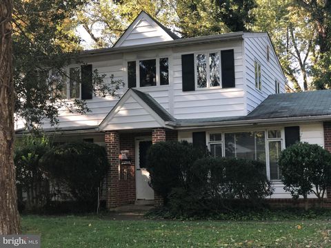 6806 WEAVER AVENUE MCLEAN VA 22101