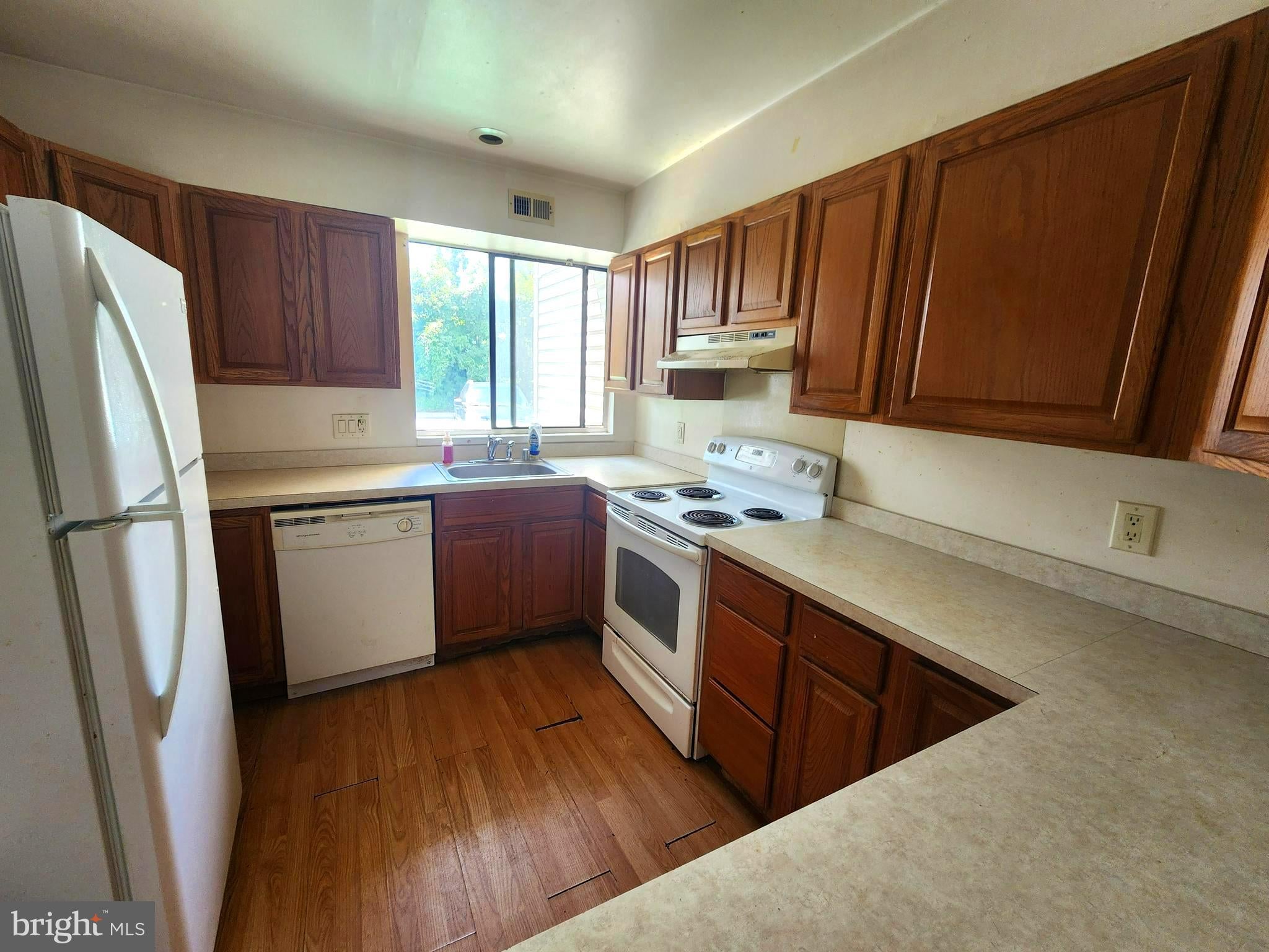 3006 GENERALS WAY