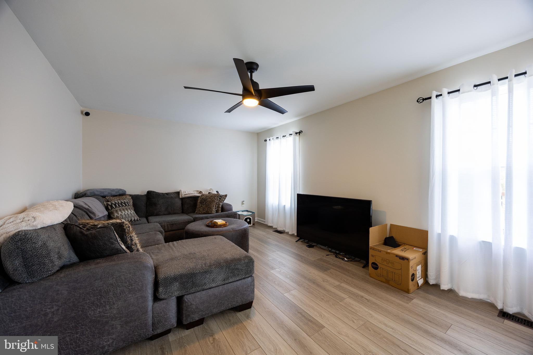 PRENTISS POINT II - Residential