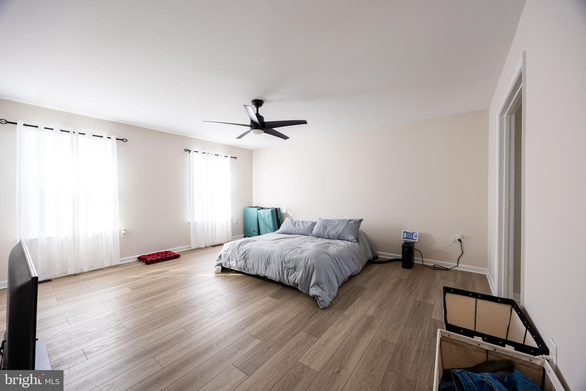 PRENTISS POINT II - Residential