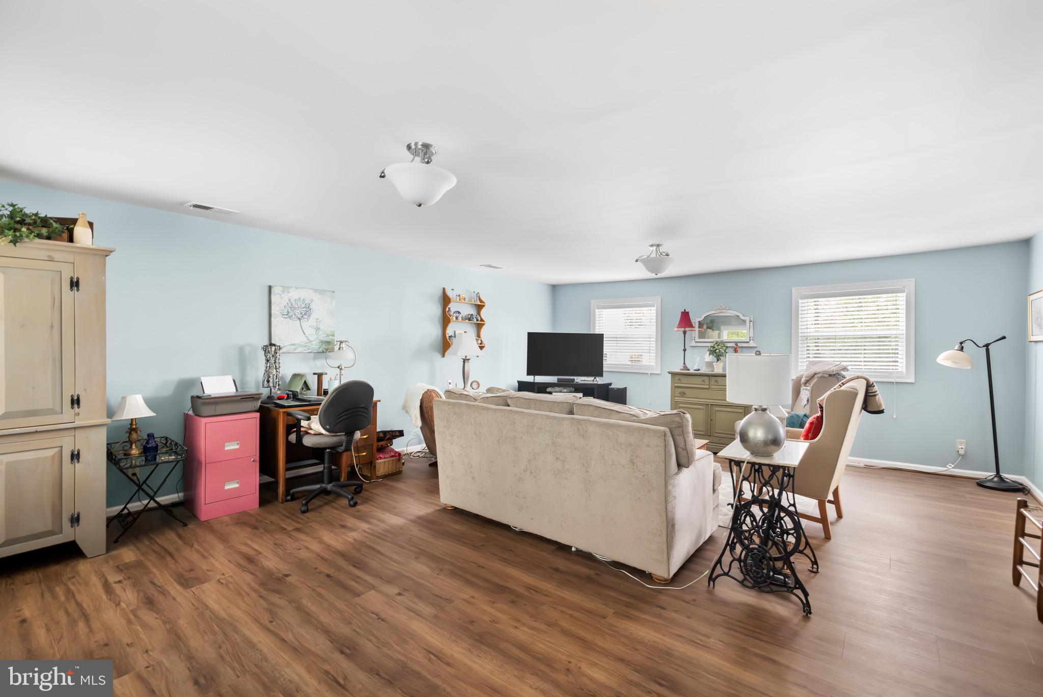 SHANNONDALE - Residential