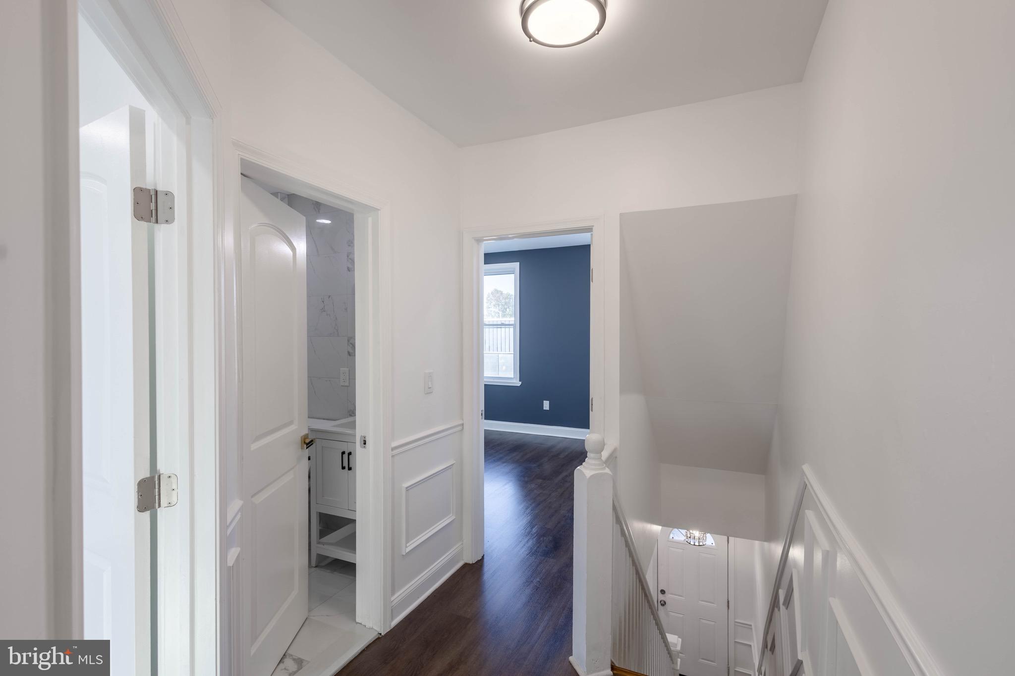 ELLWOOD PARK - Residential Lease