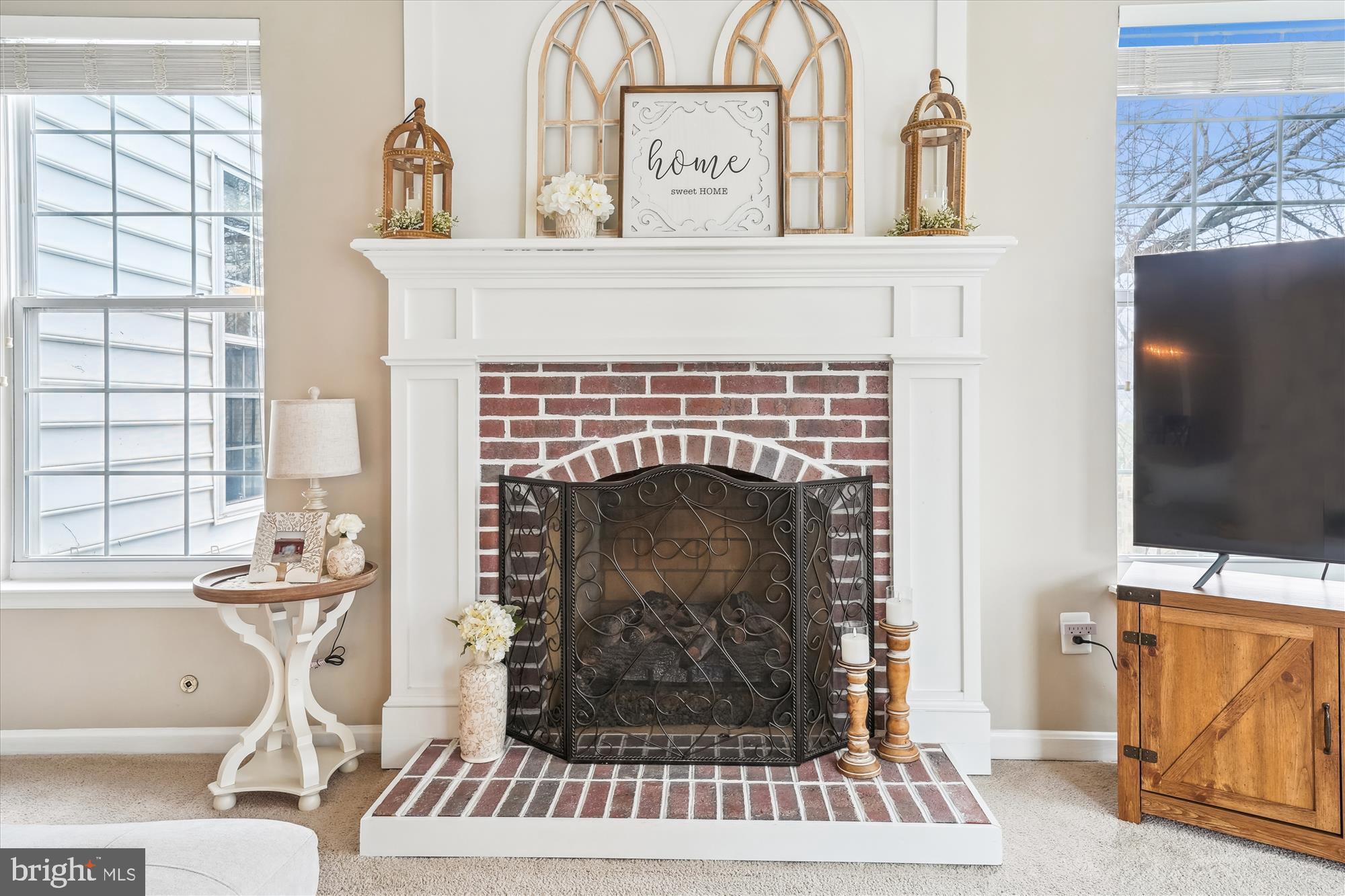 VIRGINIA OAKS - Residential