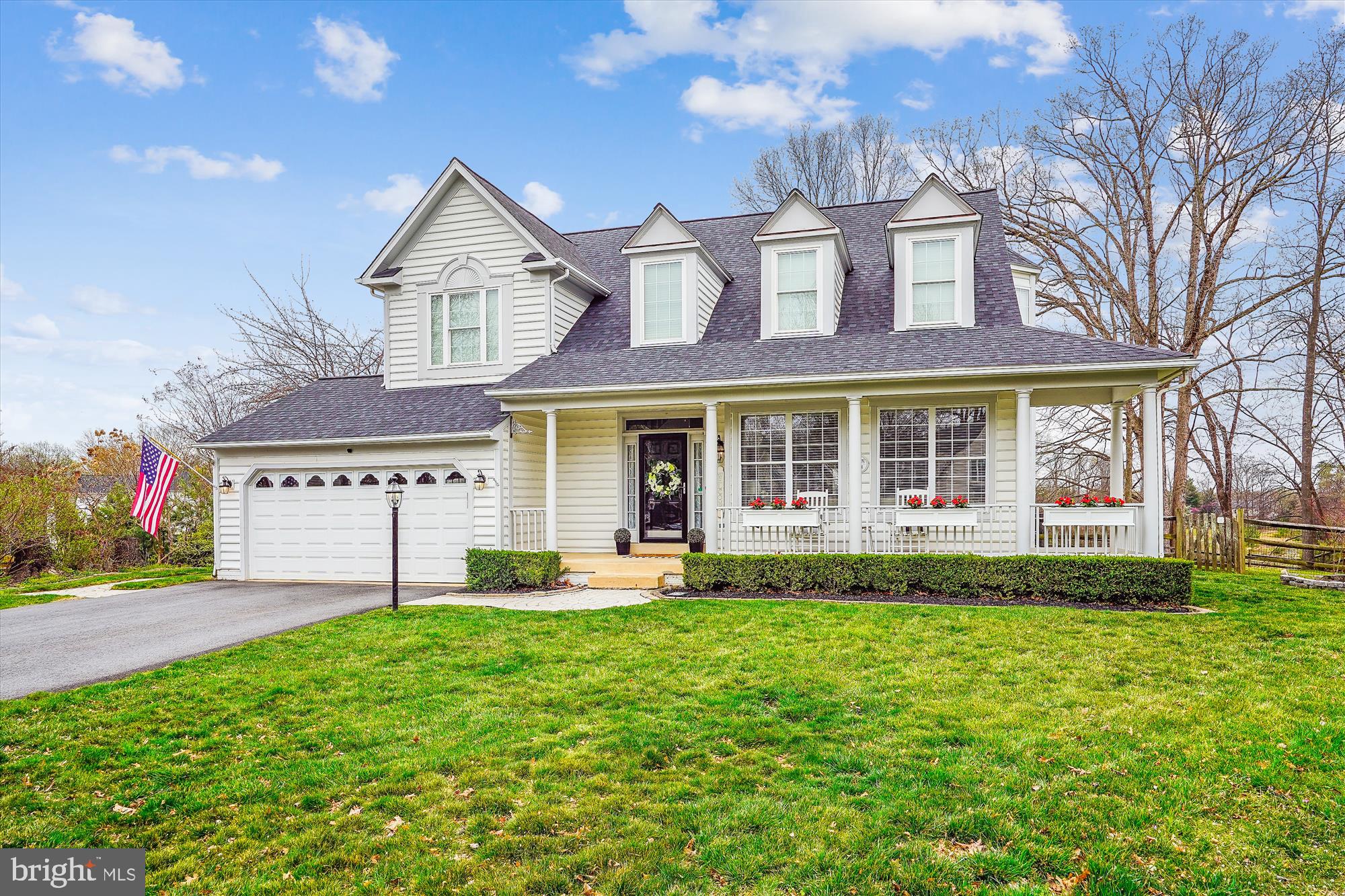 VIRGINIA OAKS - Residential