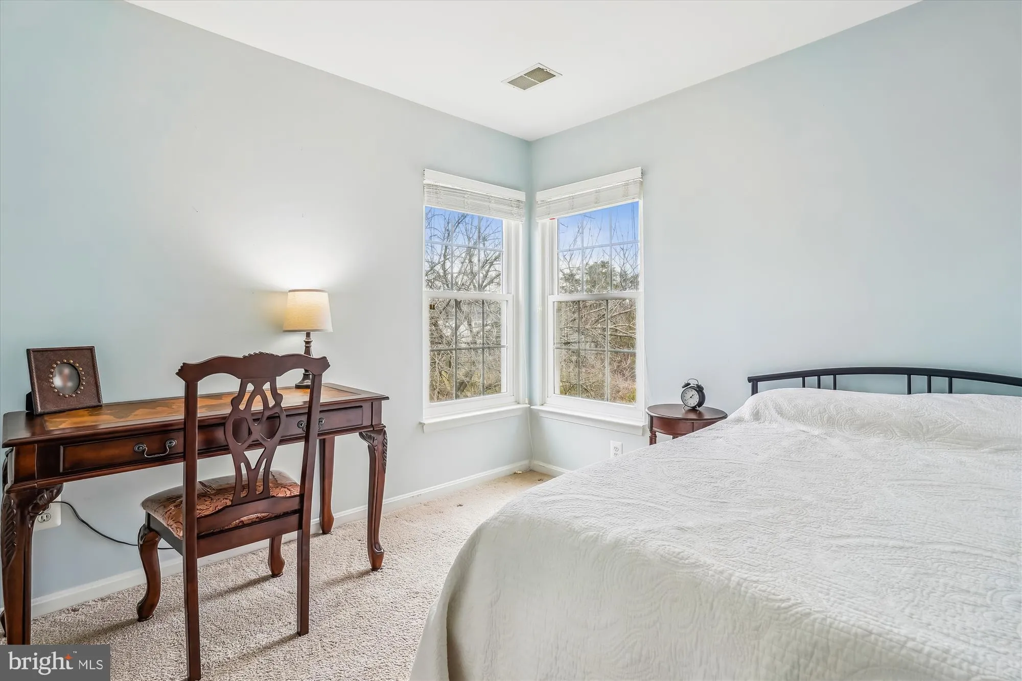 Gainesville, Virginia 20155, United States, 4 Bedrooms Bedrooms, ,4 BathroomsBathrooms,Residential,Pending,103929