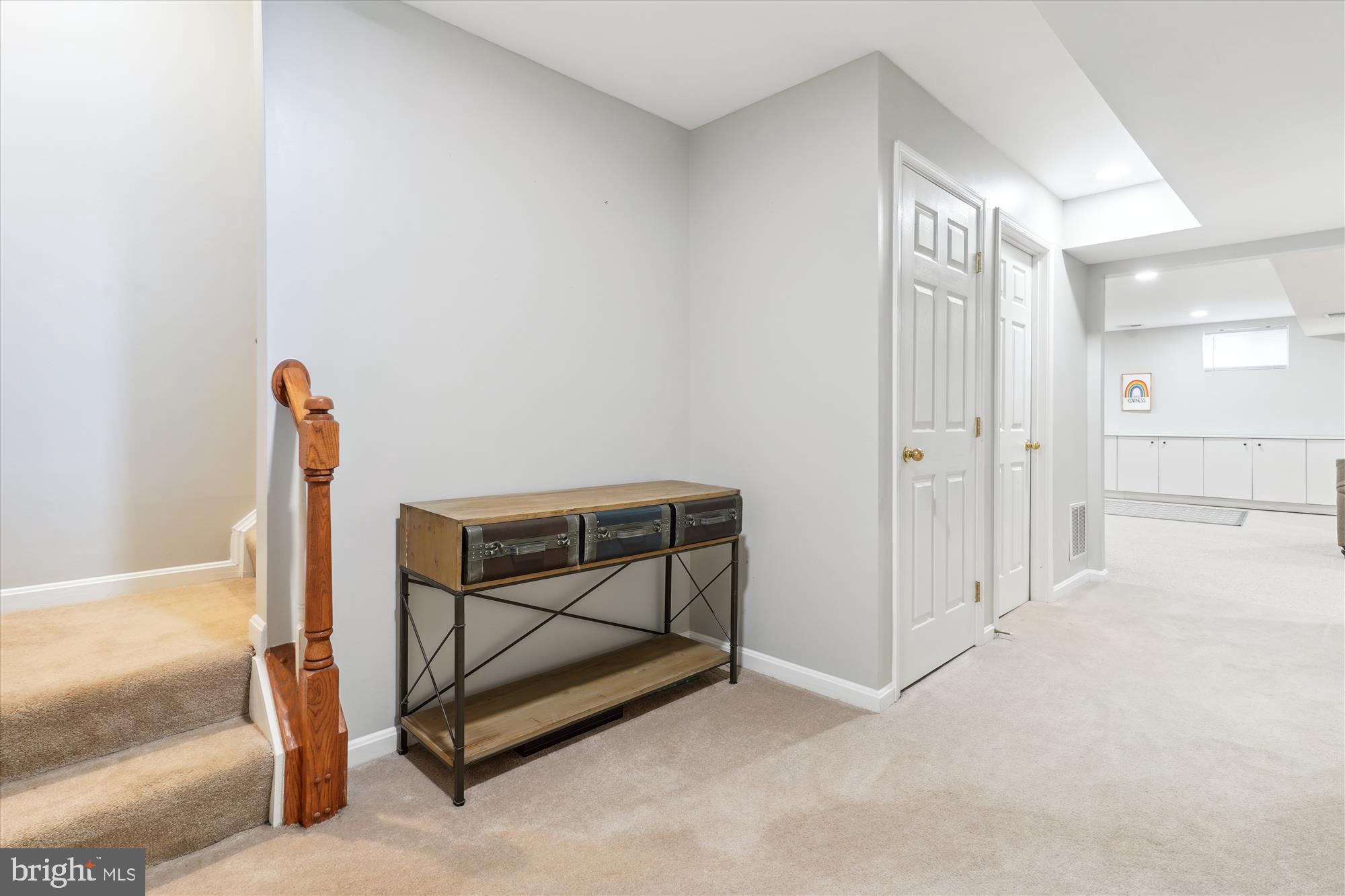 VIRGINIA OAKS - Residential