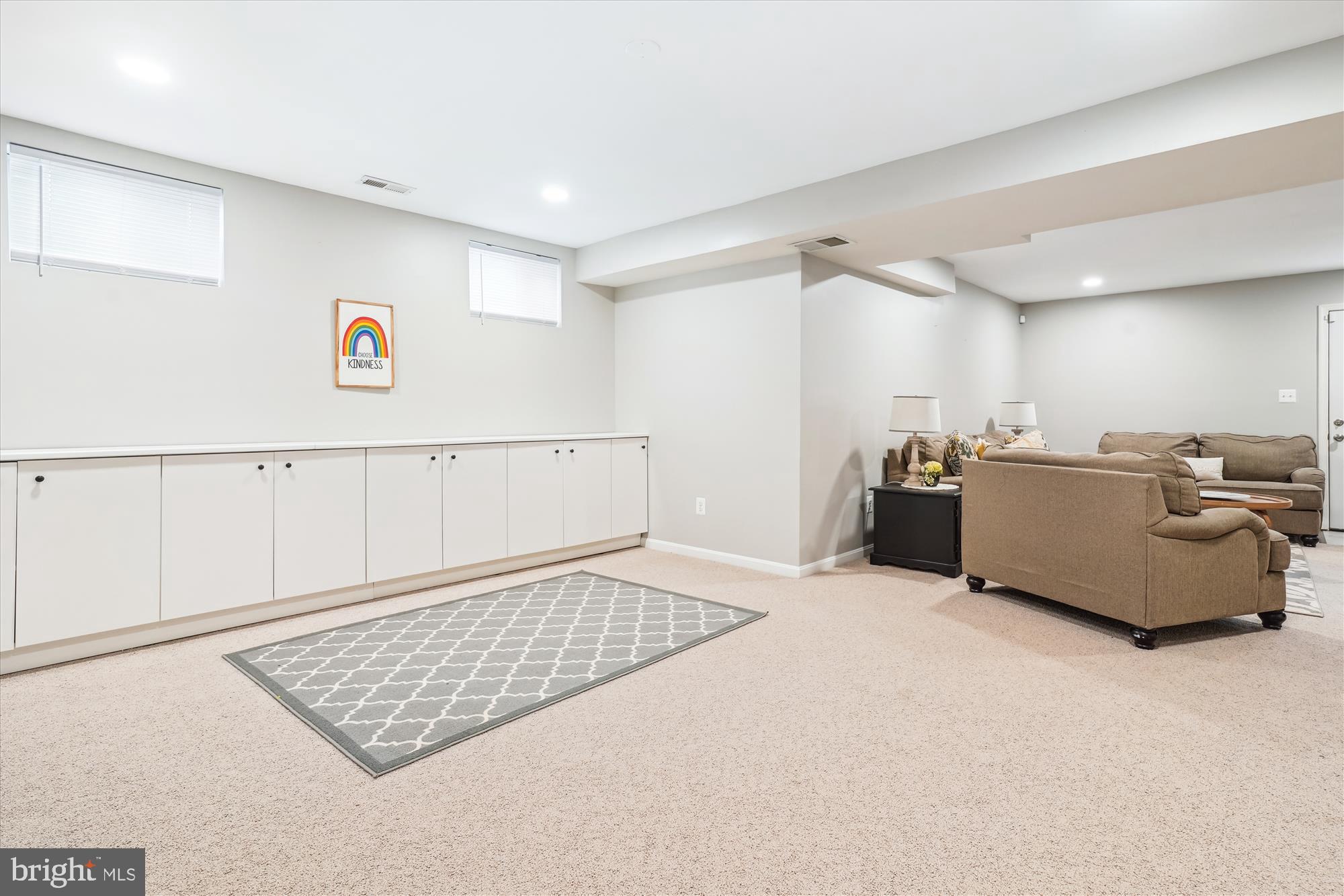 VIRGINIA OAKS - Residential