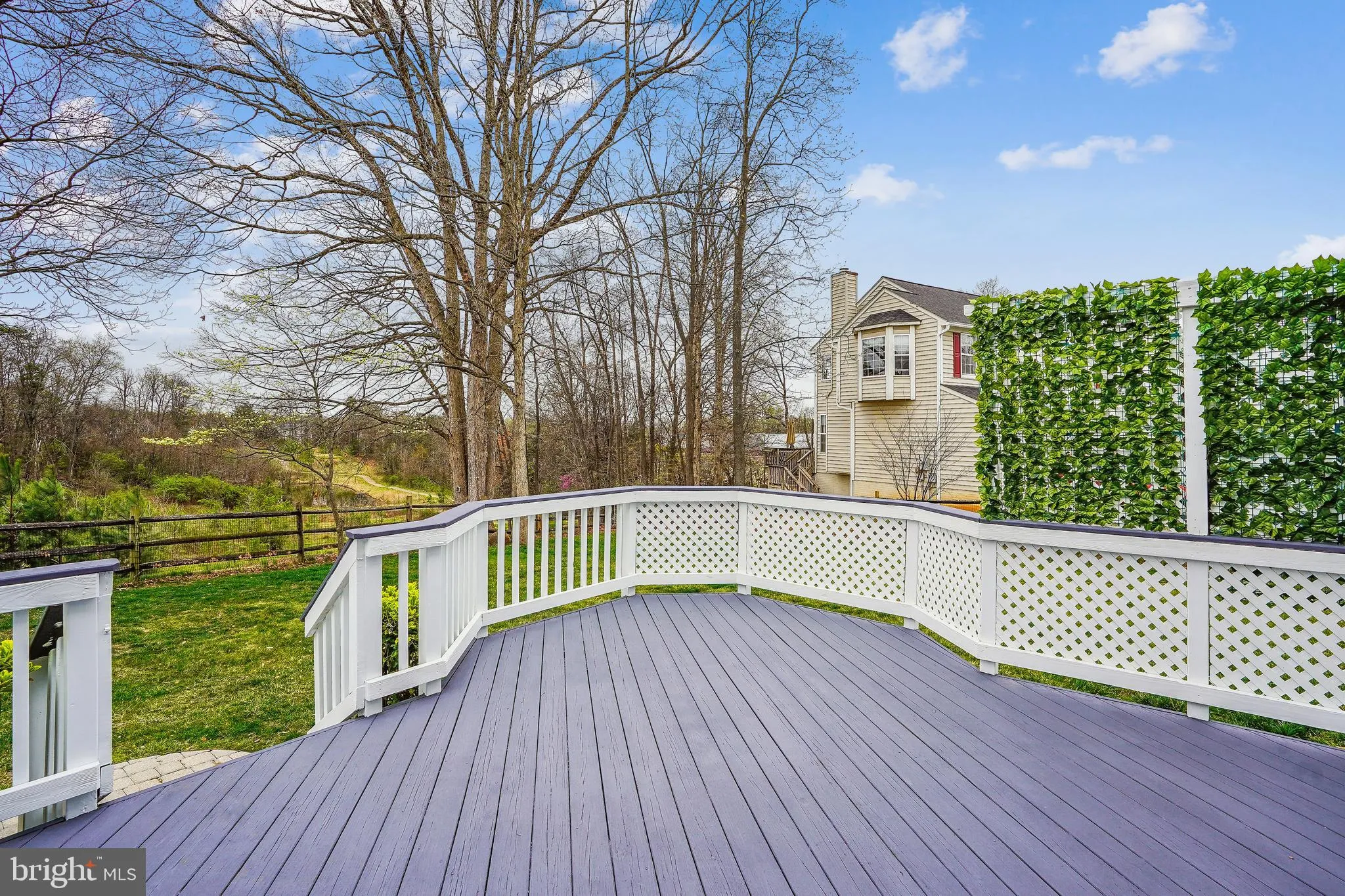 Gainesville, Virginia 20155, United States, 4 Bedrooms Bedrooms, ,4 BathroomsBathrooms,Residential,Pending,103929