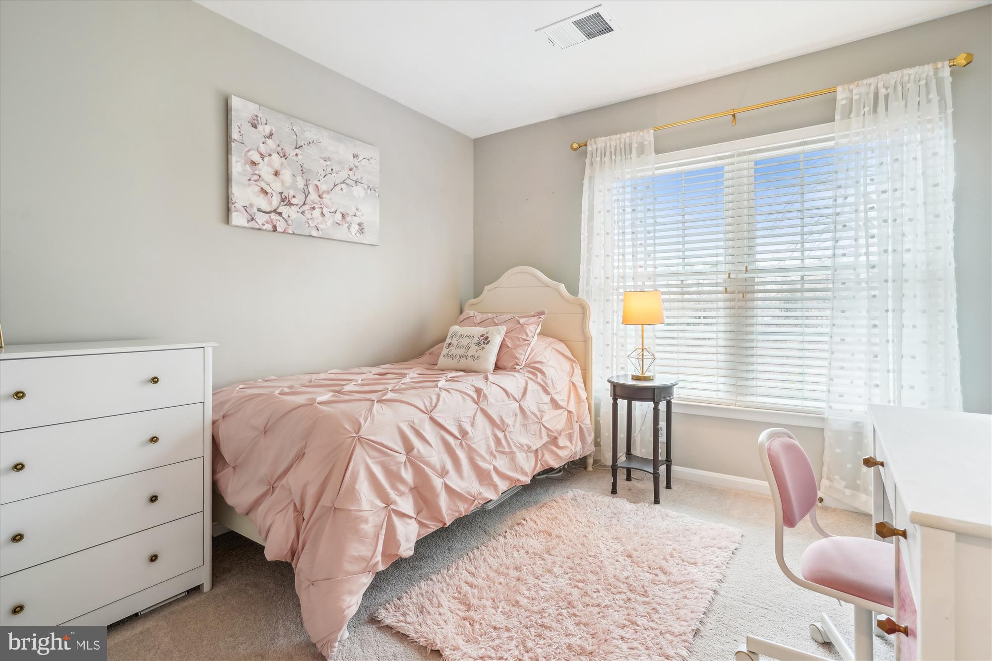 VIRGINIA OAKS - Residential