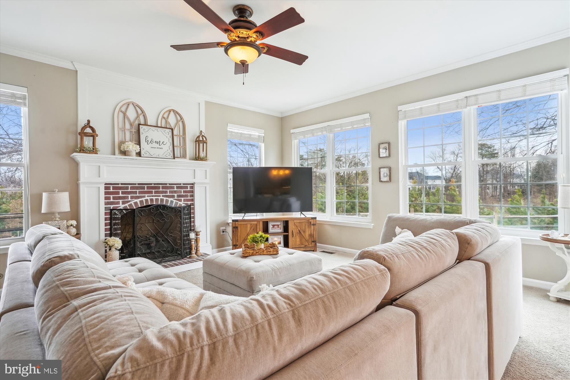 VIRGINIA OAKS - Residential