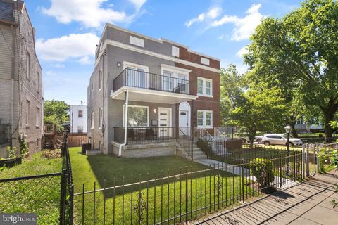 6303 9TH STREET NW WASHINGTON DC 20011