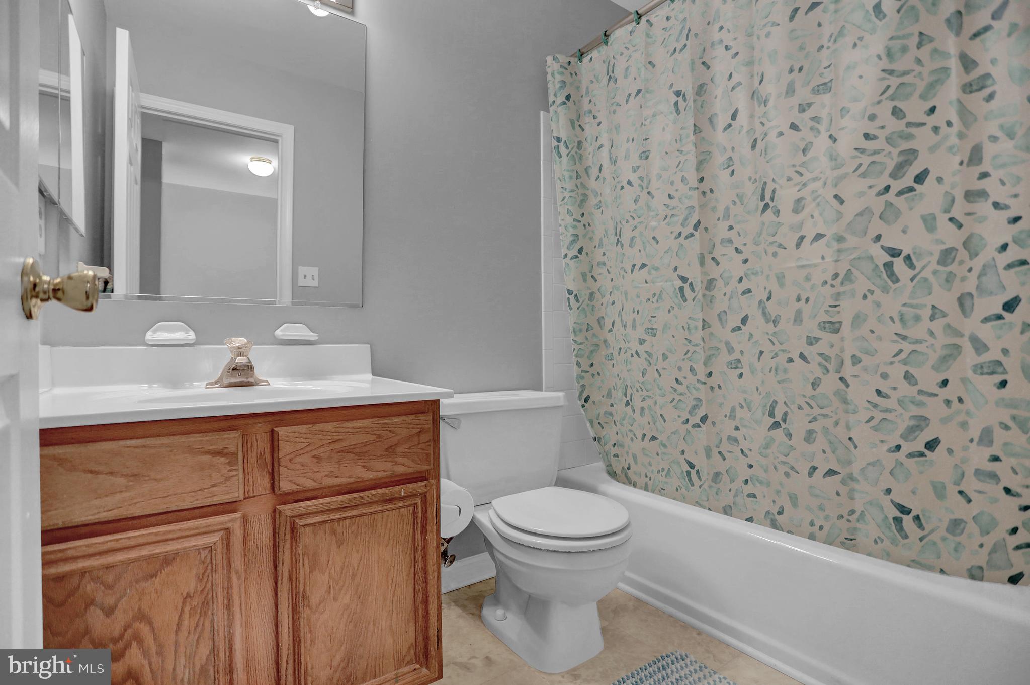 WORTHINGTON MEADOWS - Residential