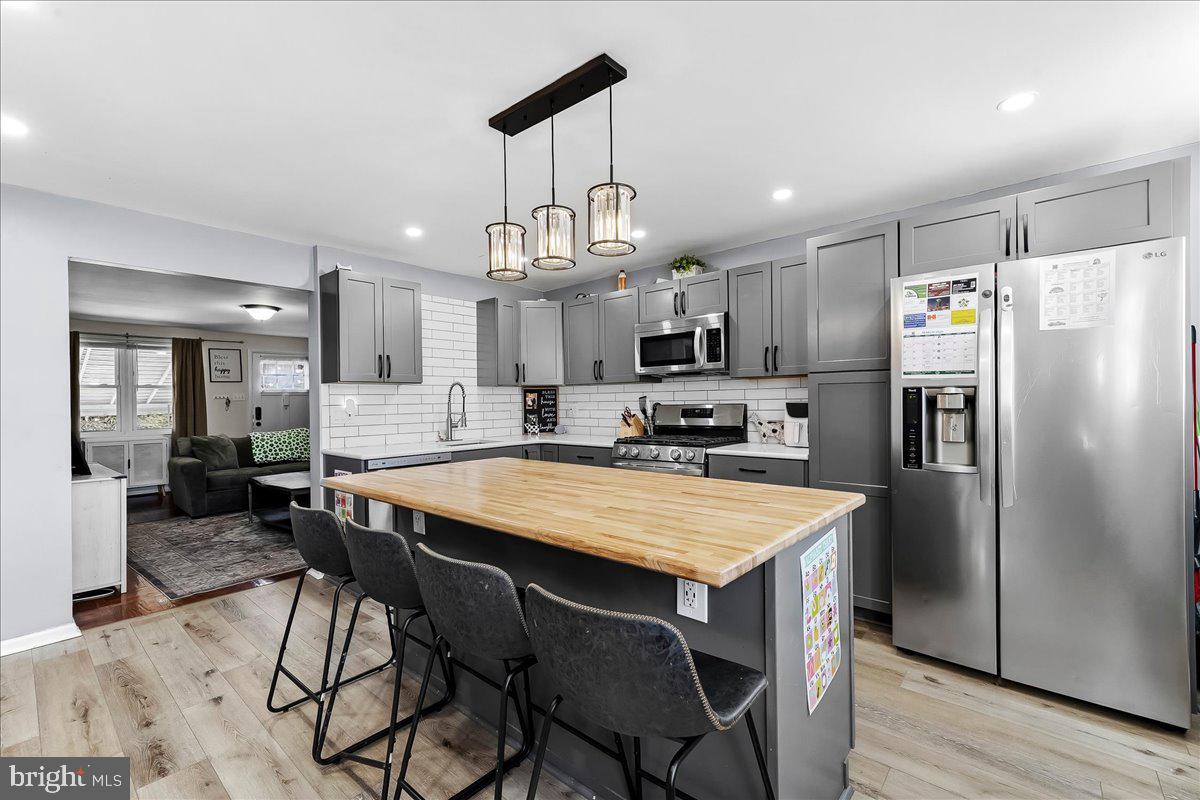 DELMAR VILLAGE - Residential