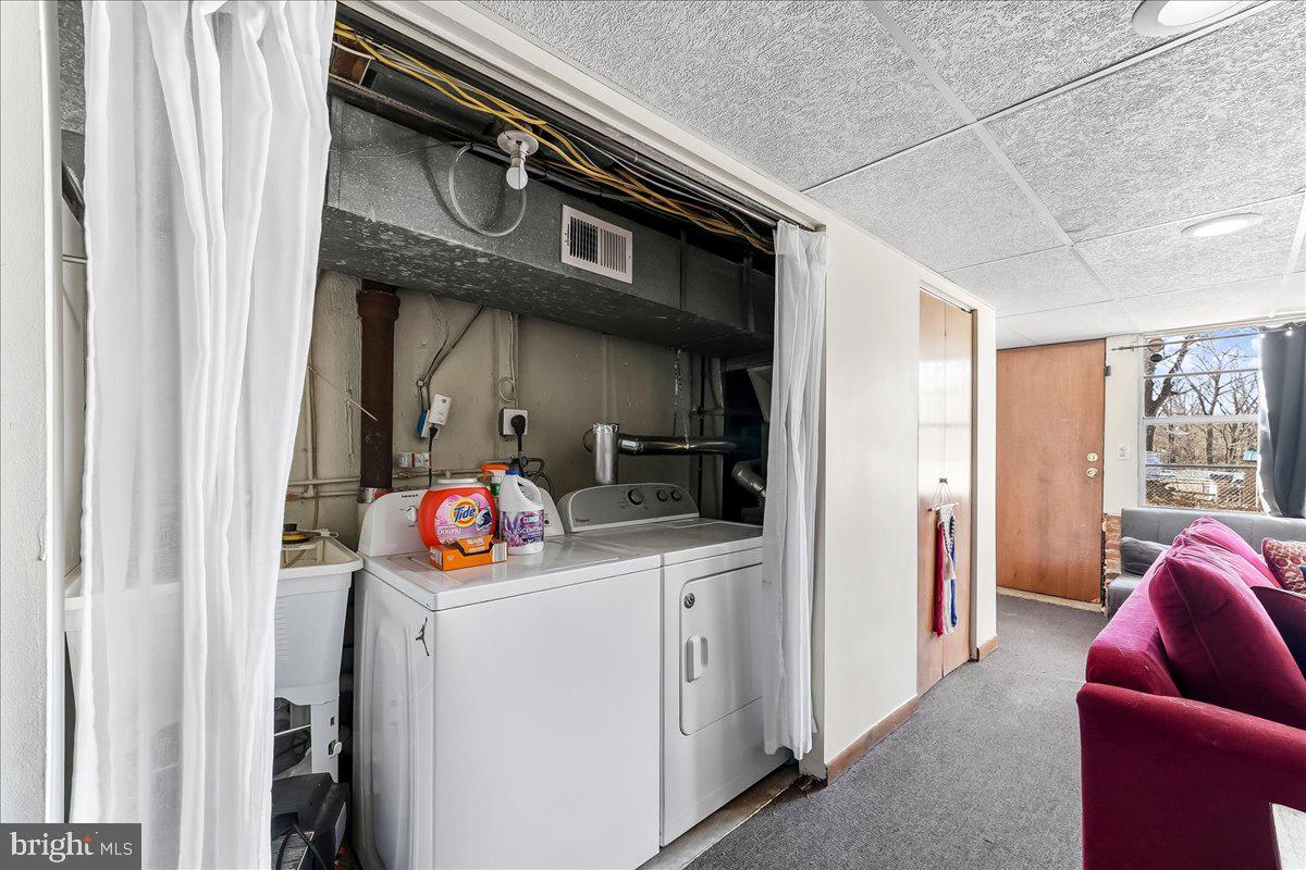 DELMAR VILLAGE - Residential