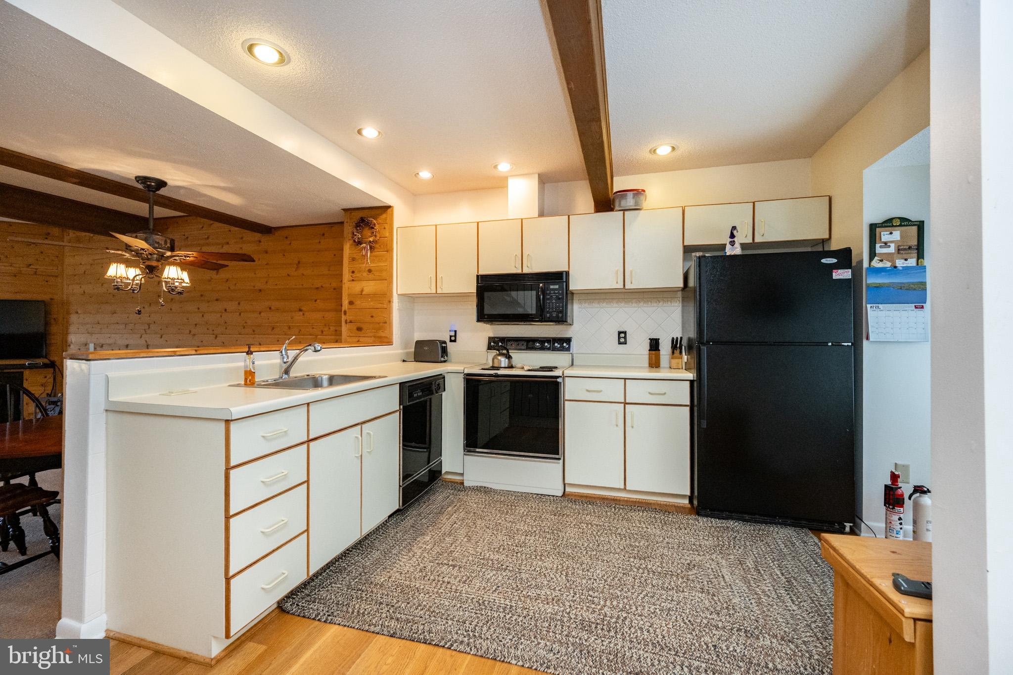 VILLAGES OF WISP - Residential