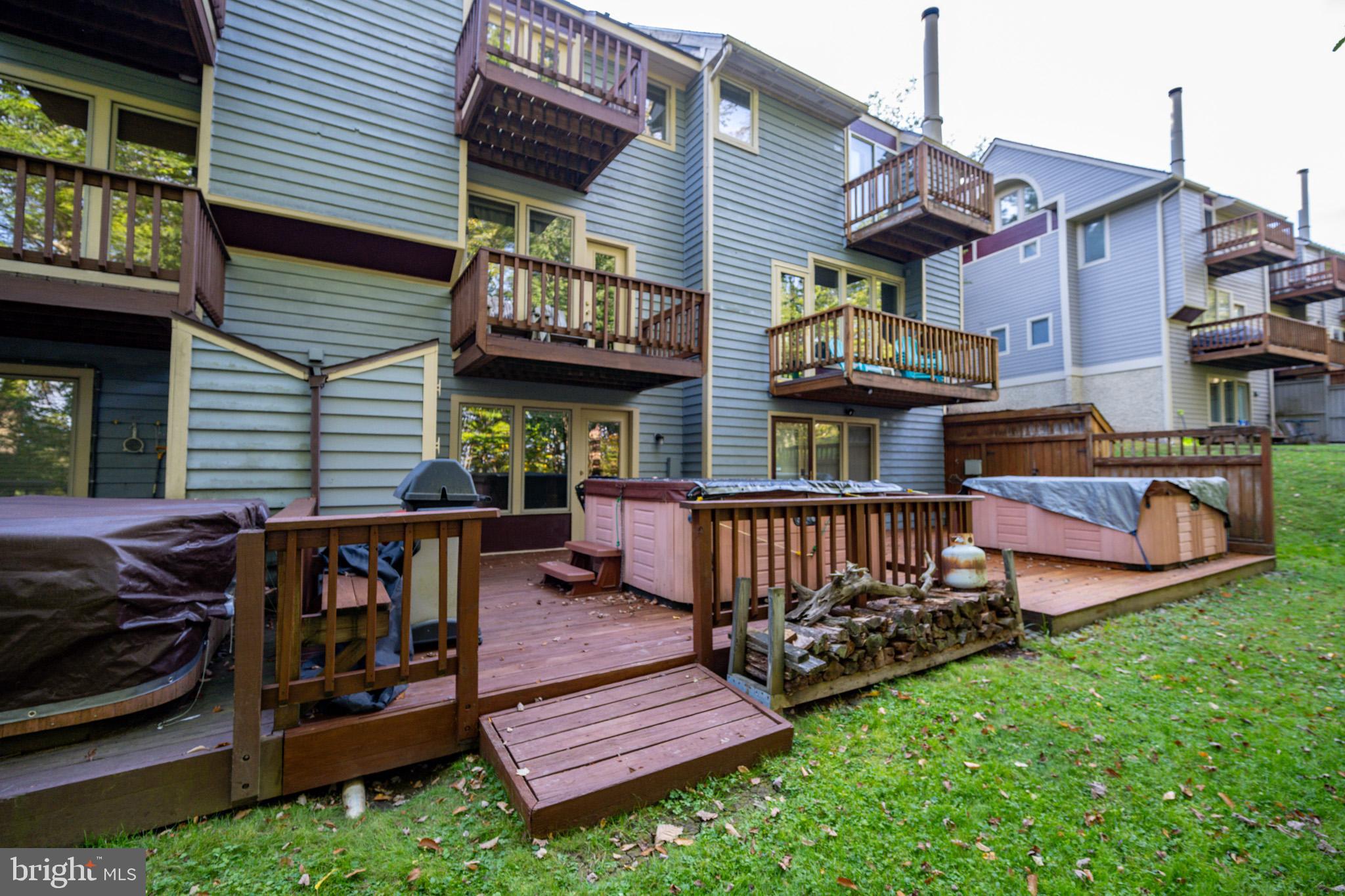 VILLAGES OF WISP - Residential