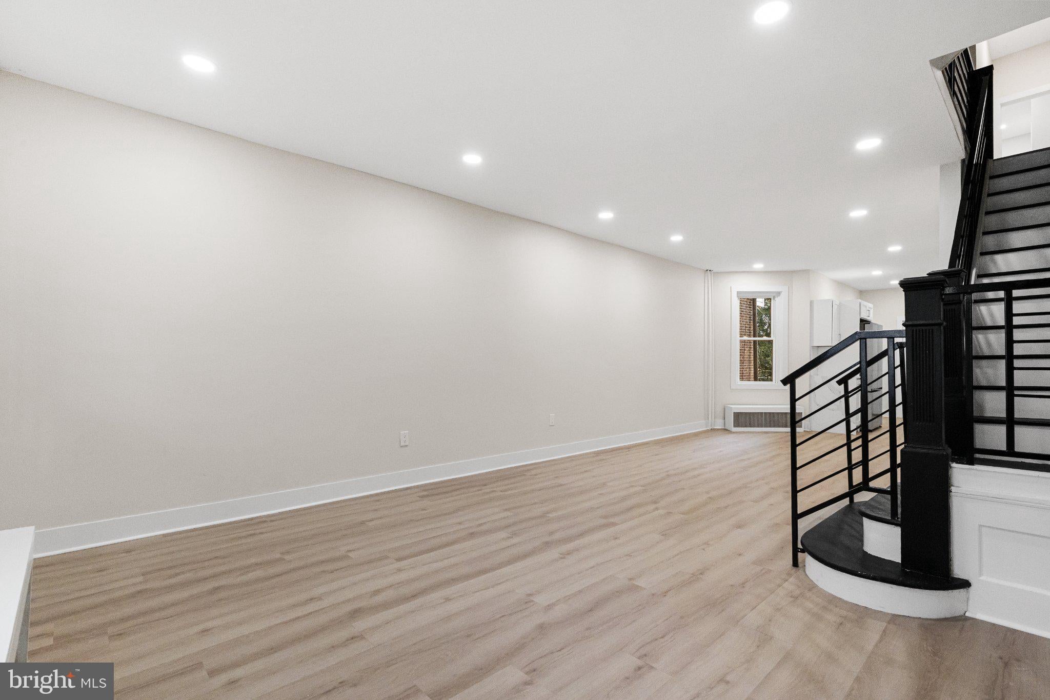 547 N 65TH