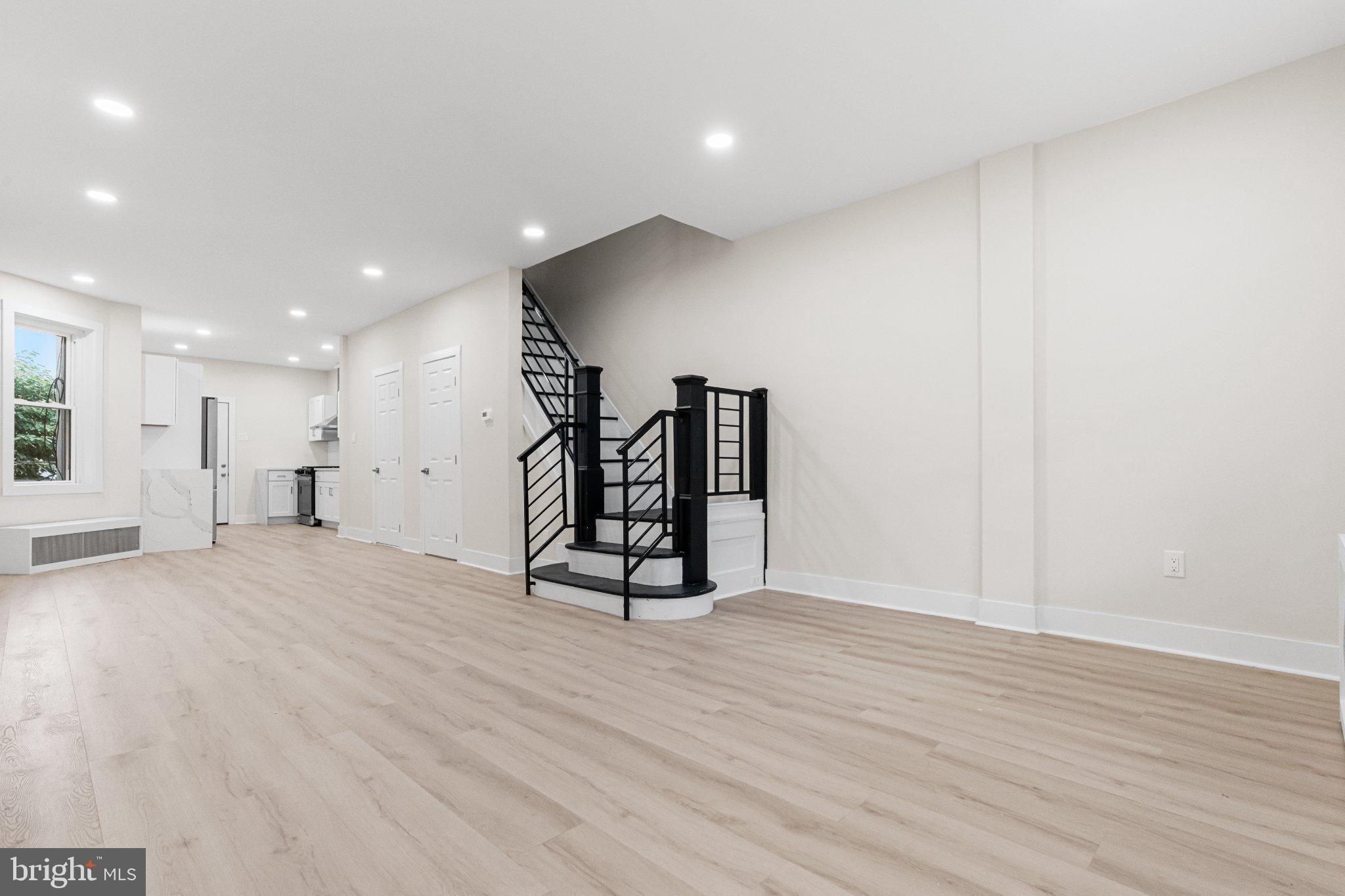 547 N 65TH