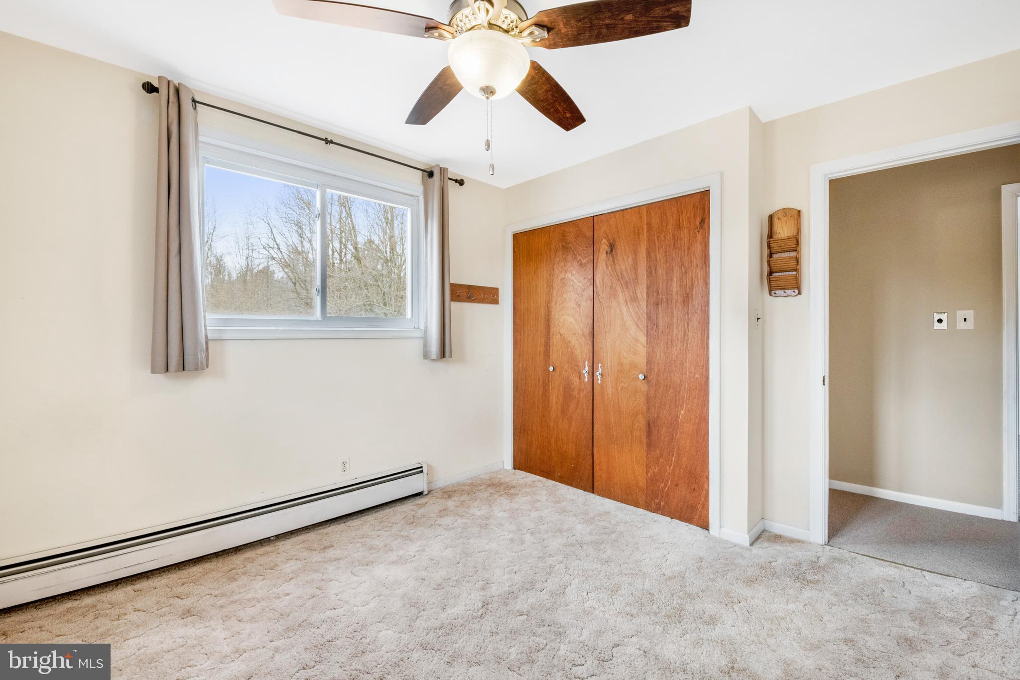 EDGEWATER - Residential