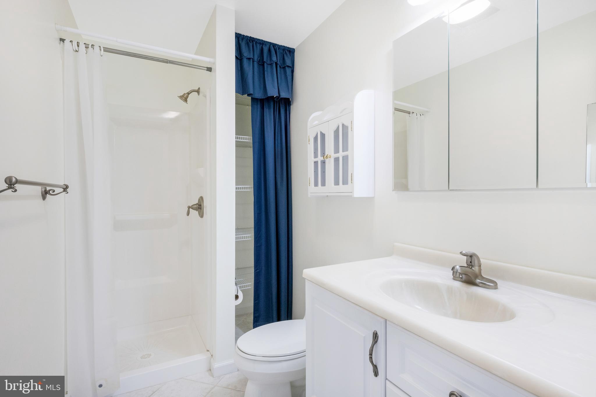 EDGEWATER - Residential