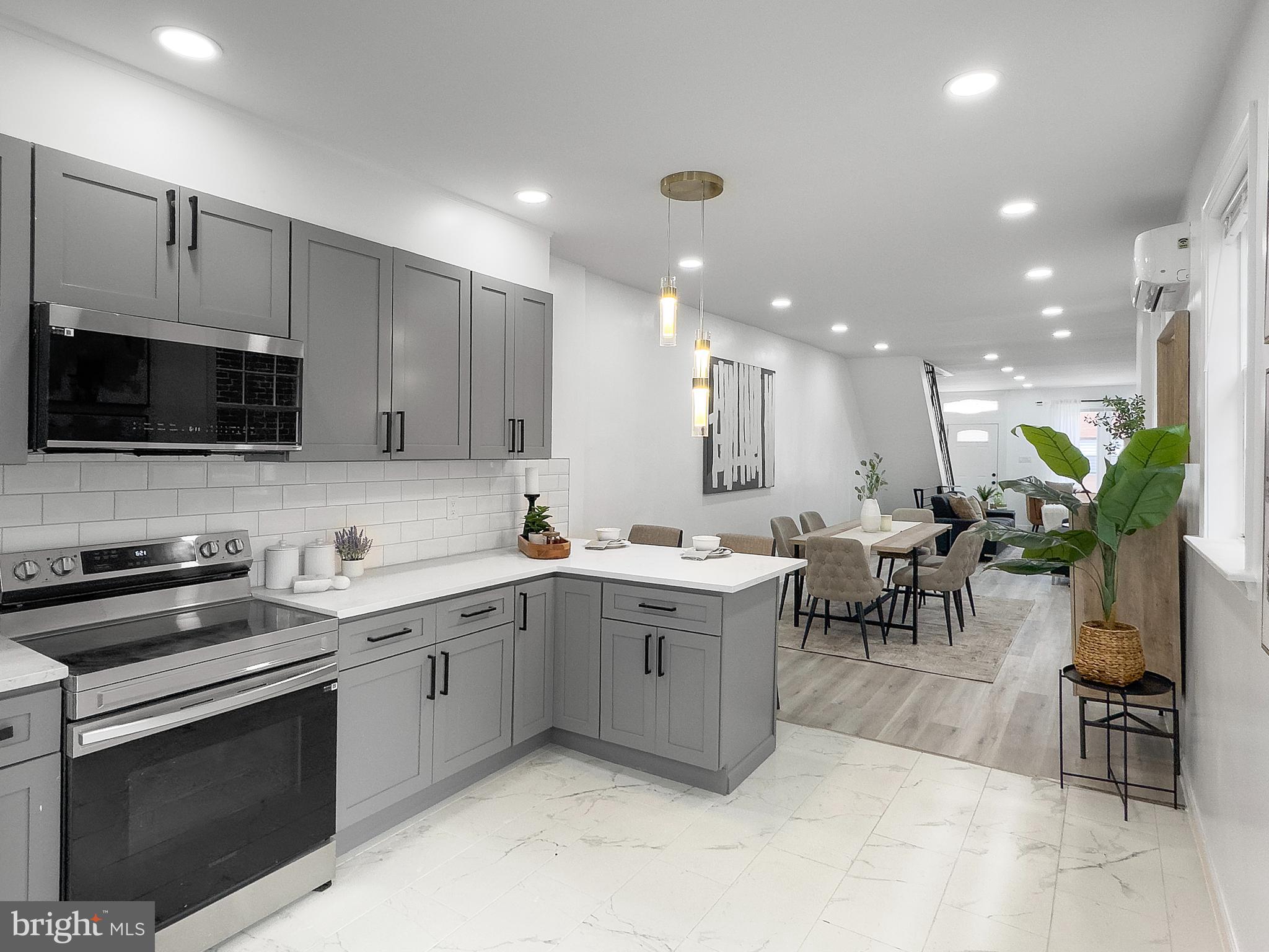 POINT BREEZE - Residential