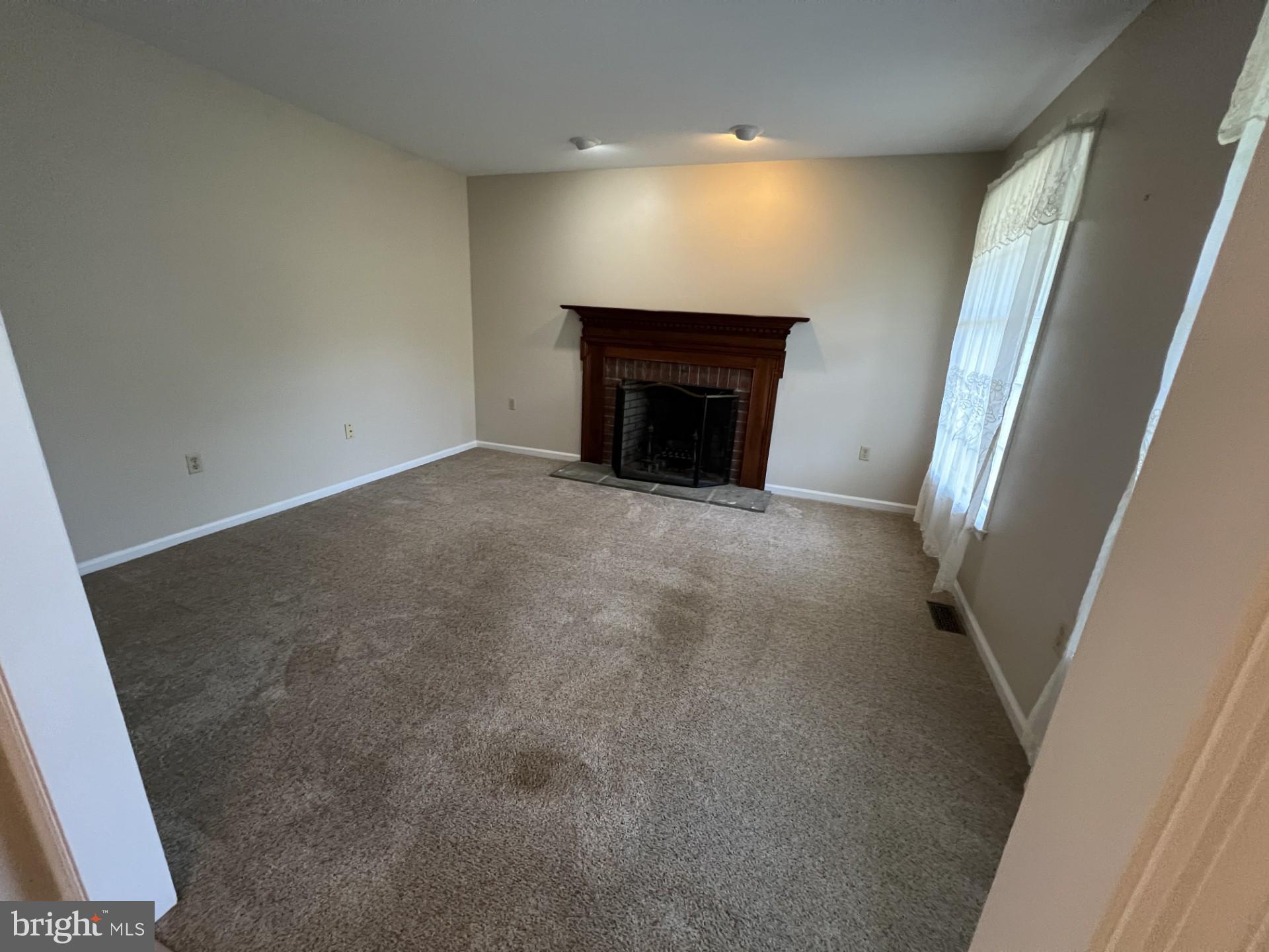 7450 VALLEY VIEW LANE