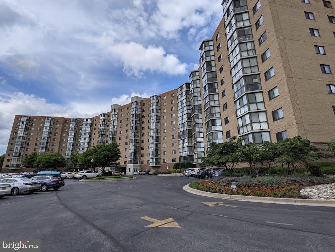 FAIRWAYS SOUTH - Residential Lease