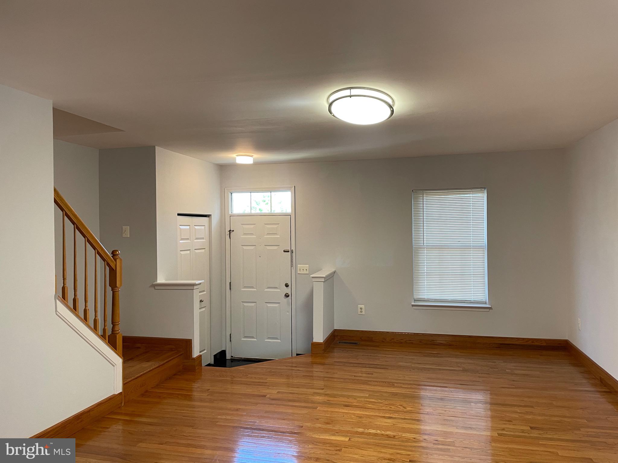 HIGHLAND OAKS - Residential Lease