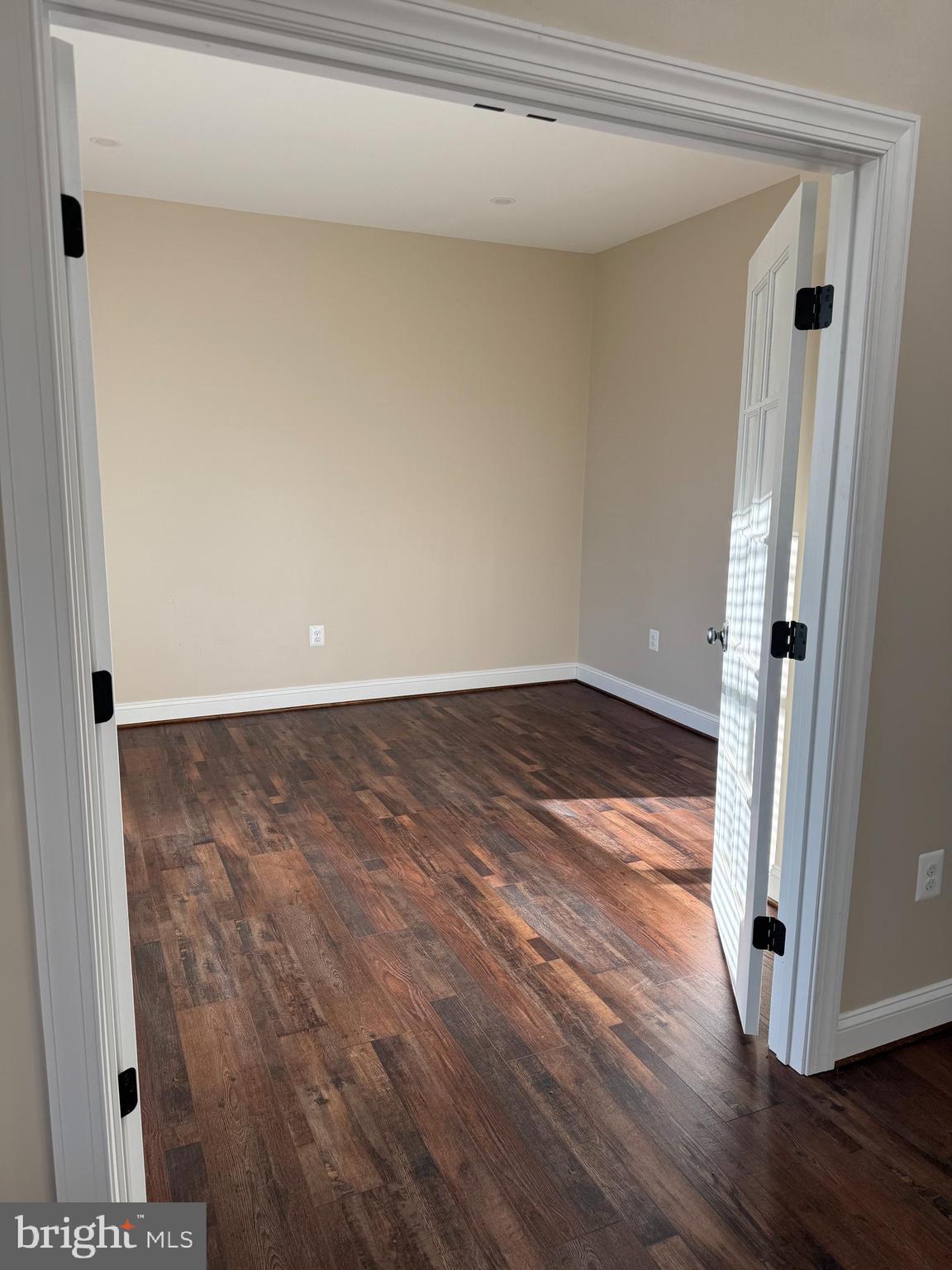 45730 LOCUST GLEN COURT