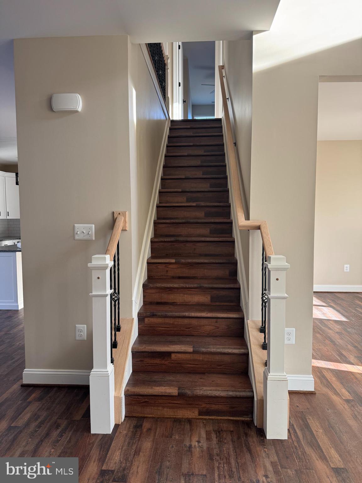 45730 LOCUST GLEN COURT